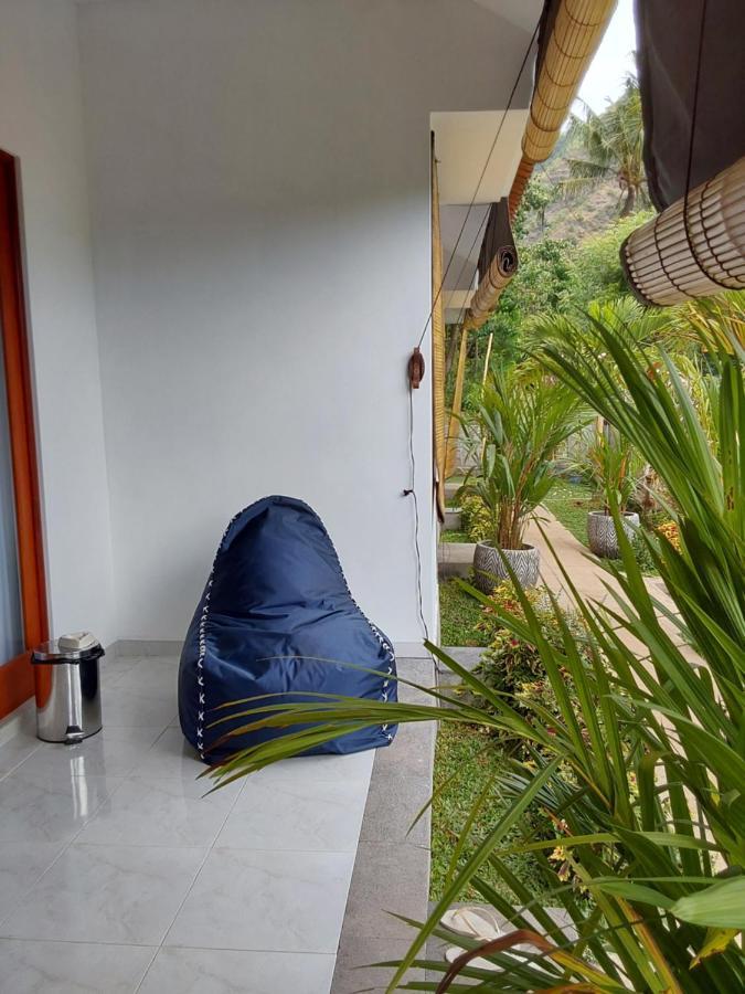 Okaoki Homestay Amed  Exterior photo