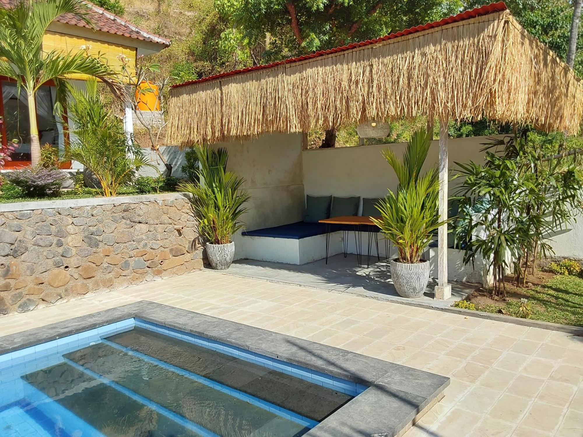 Okaoki Homestay Amed  Exterior photo
